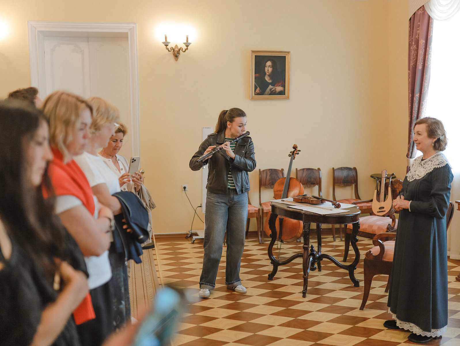 «Музыкальная экспедиция» посетила музей-усадьбу П.И. Чайковского в Воткинске