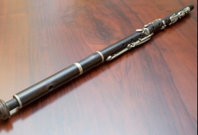 Флейта первой четверти 19 века. 