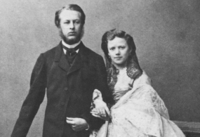 Лев Васильевич и Александра Ильинична Давыдовы после свадьбы. Санкт-Петербург, 1860 г.