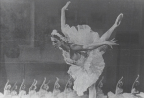 Выставка к 100-летию со дня рождения Майи Плисецкой